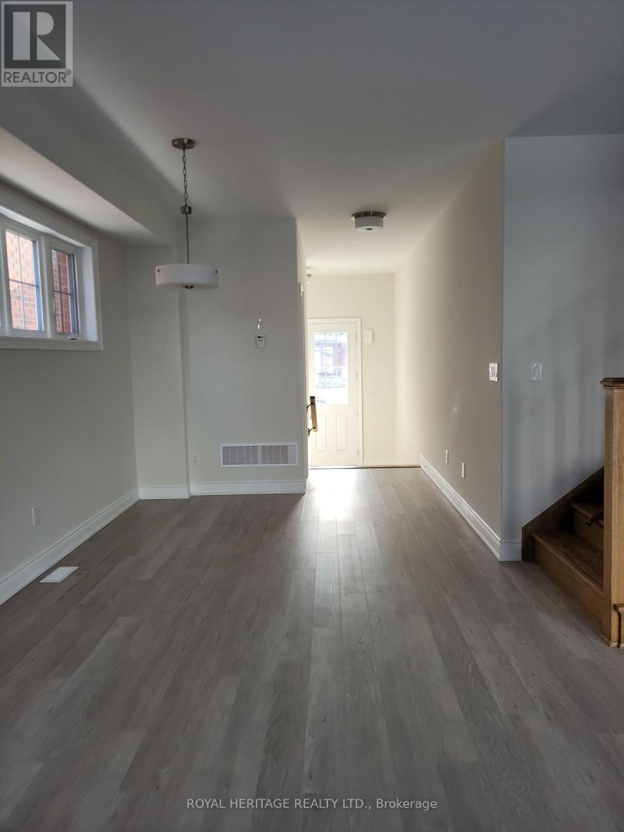 426 Melling Avenue, Peterborough North (North), Ontario  K9H 0J2 - Photo 8 - X12252051