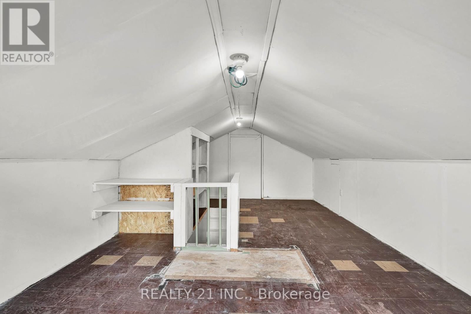 160 Elizabeth Avenue, Peterborough North (South), Ontario  K9H 5E3 - Photo 24 - X12252086