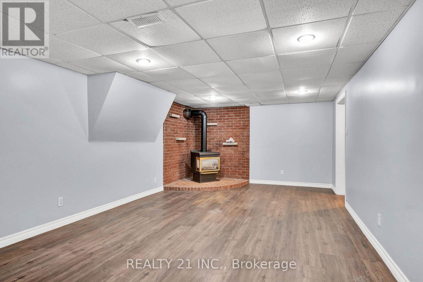160 Elizabeth Avenue, Peterborough North (South), Ontario  K9H 5E3 - Photo 27 - X12252086