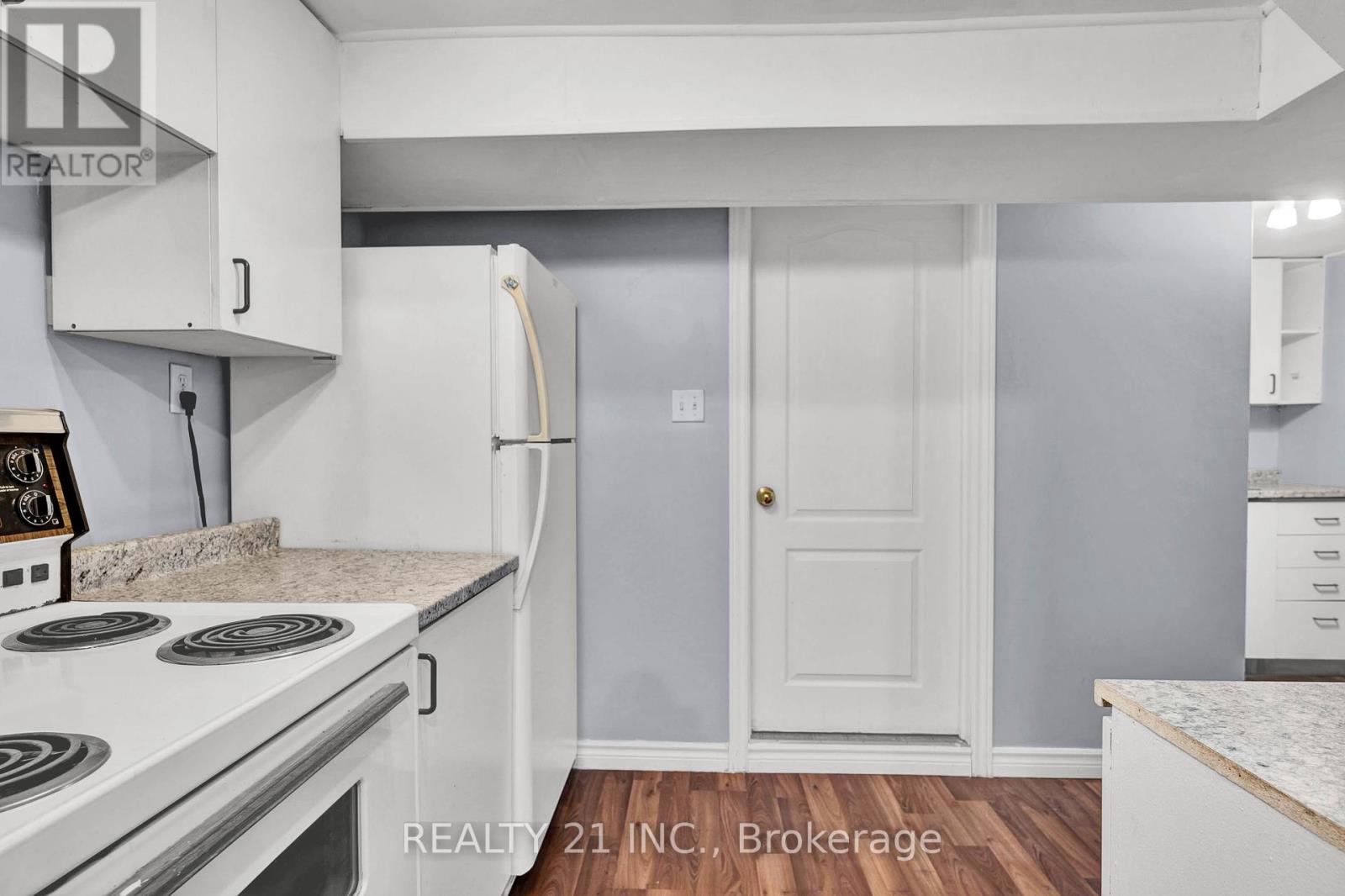 160 Elizabeth Avenue, Peterborough North (South), Ontario  K9H 5E3 - Photo 31 - X12252086