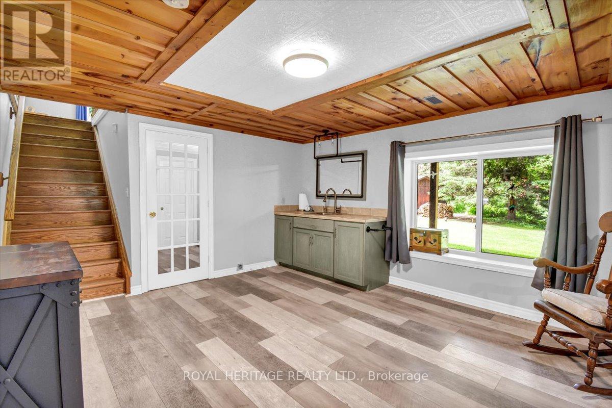 192 Quarry Road, Bancroft (Dungannon Ward), Ontario  K0L 1C0 - Photo 9 - X12232974