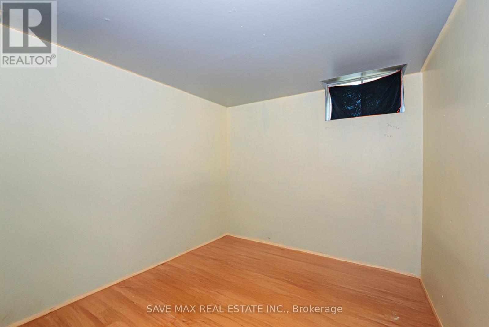 115 Albert Street S, Kawartha Lakes (Lindsay), Ontario  K9V 5T2 - Photo 14 - X12252286