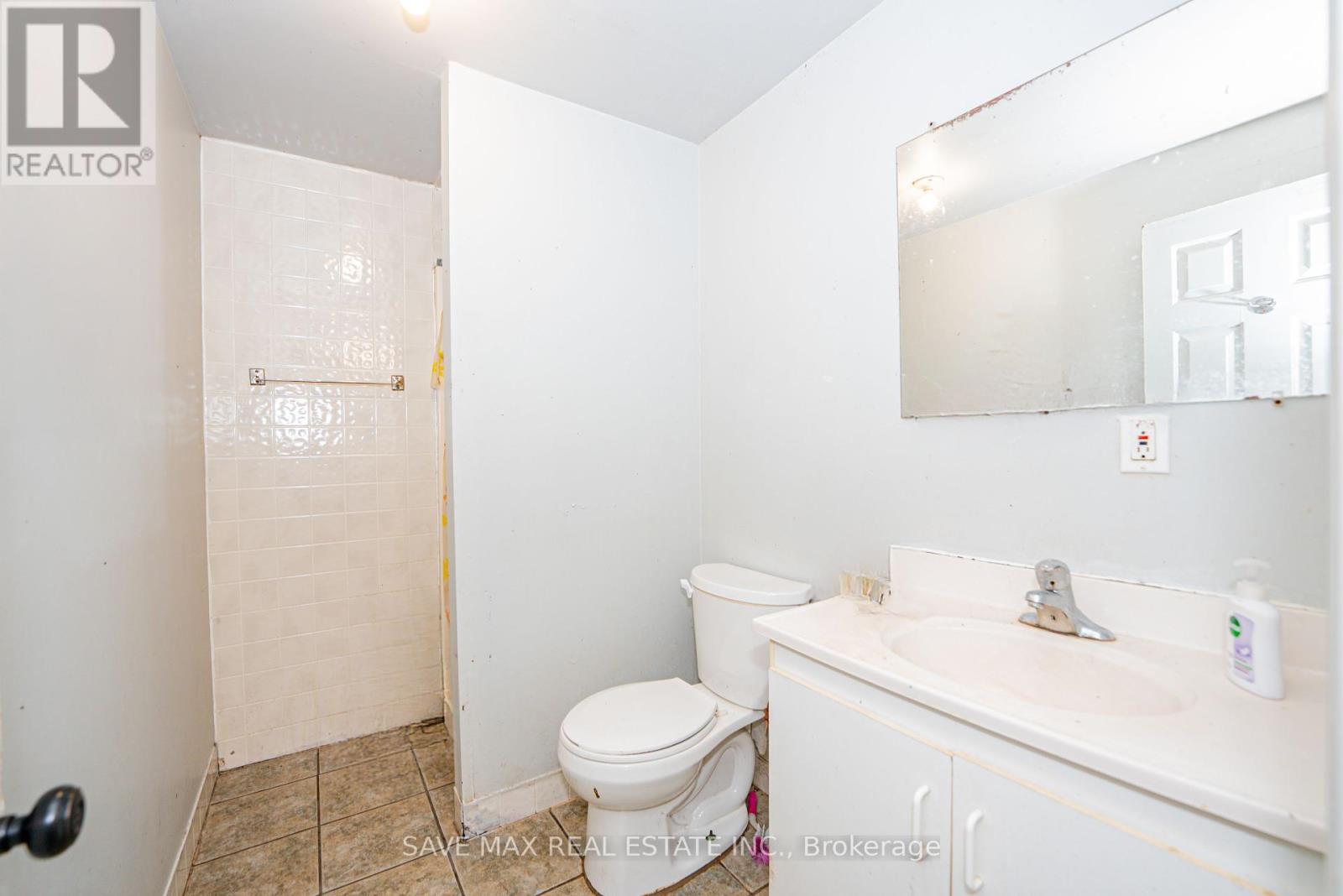 115 Albert Street S, Kawartha Lakes (Lindsay), Ontario  K9V 5T2 - Photo 18 - X12252286