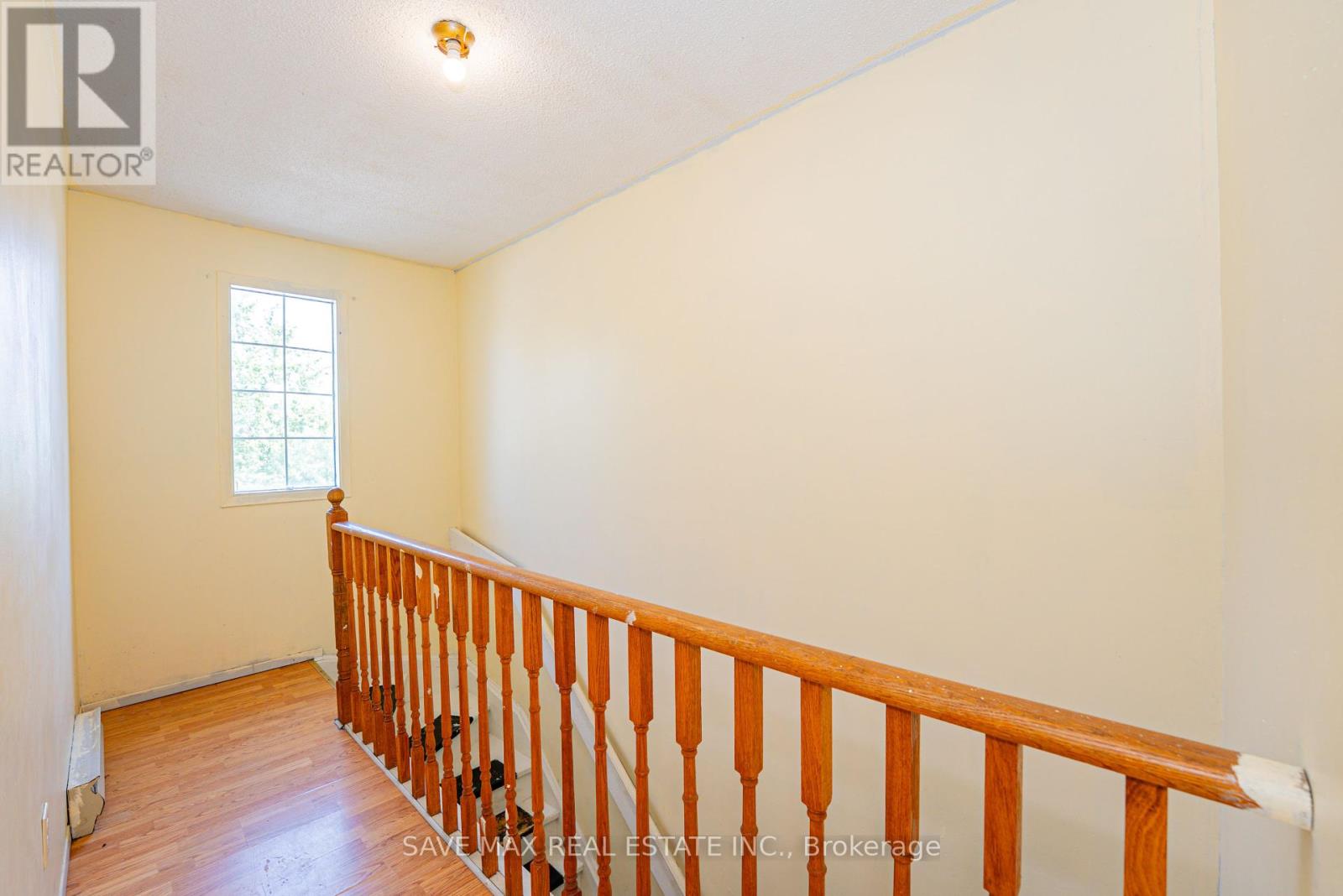 115 Albert Street S, Kawartha Lakes (Lindsay), Ontario  K9V 5T2 - Photo 5 - X12252286