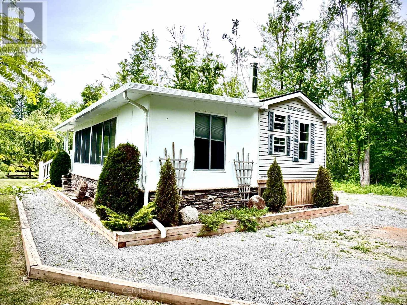 88 Rollie's Bay Road, Curve Lake First Nation 35 (Curve Lake First Nation), Ontario  K0L 1R0 - Photo 23 - X12252786