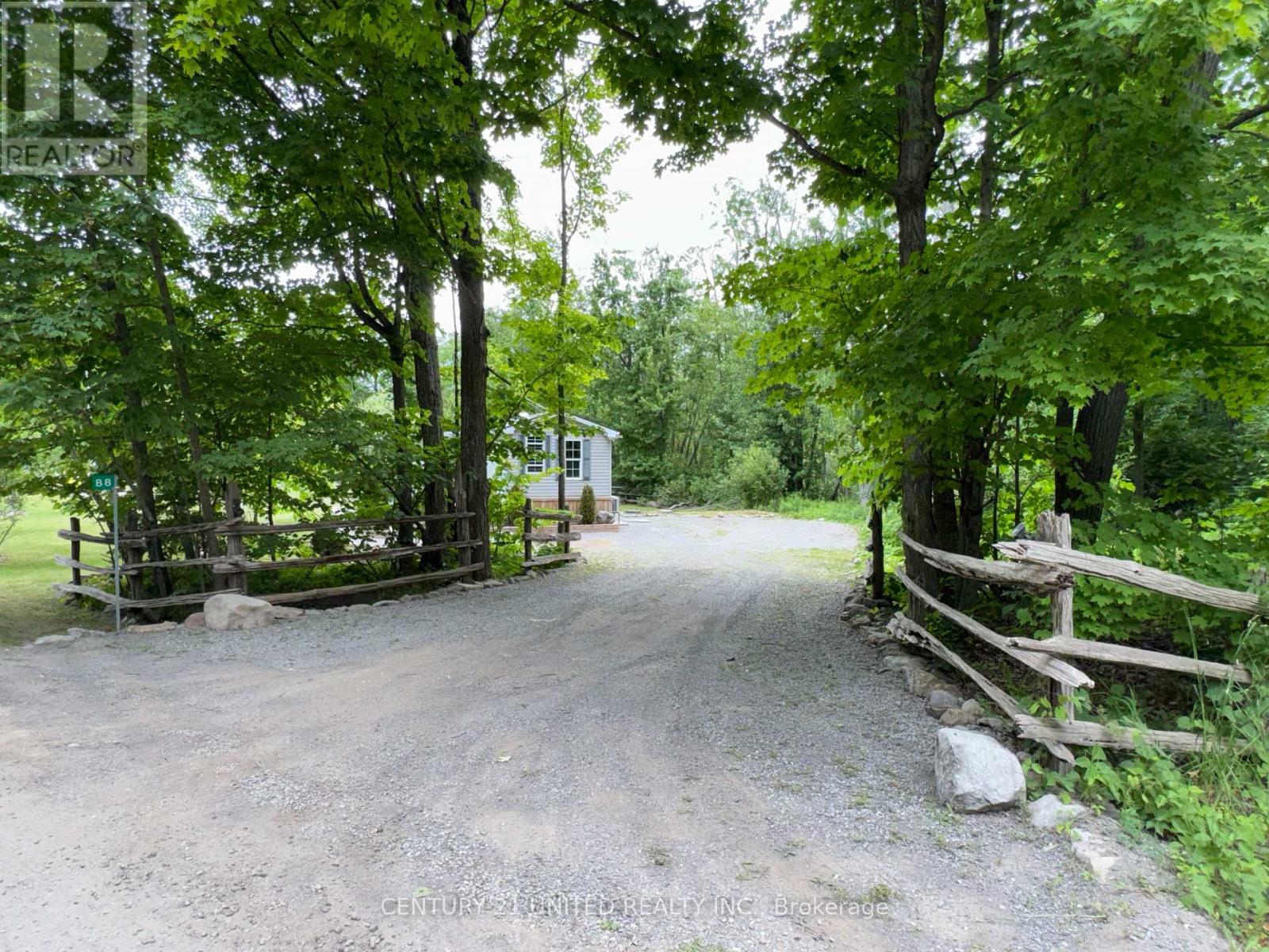 88 Rollie's Bay Road, Curve Lake First Nation 35 (Curve Lake First Nation), Ontario  K0L 1R0 - Photo 27 - X12252786