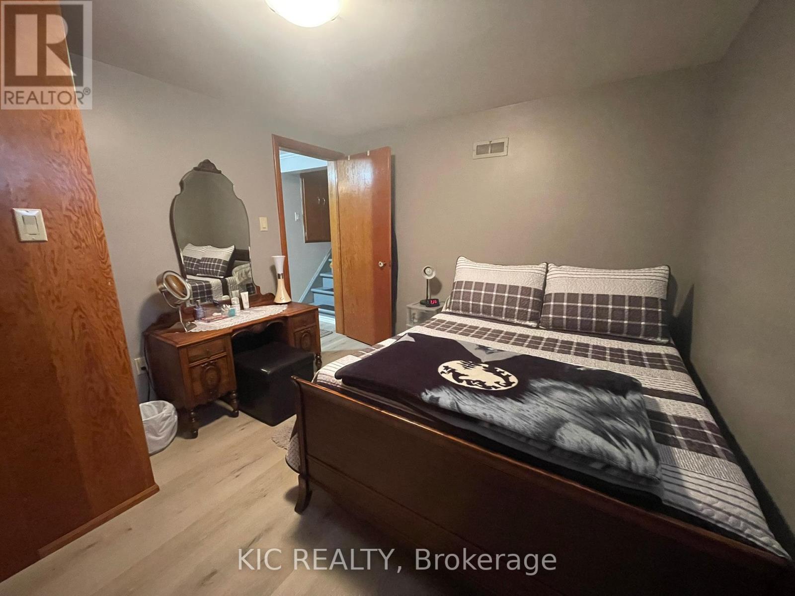 84 Doxsee Avenue N, Trent Hills (Campbellford), Ontario  K0L 1L0 - Photo 17 - X12252853