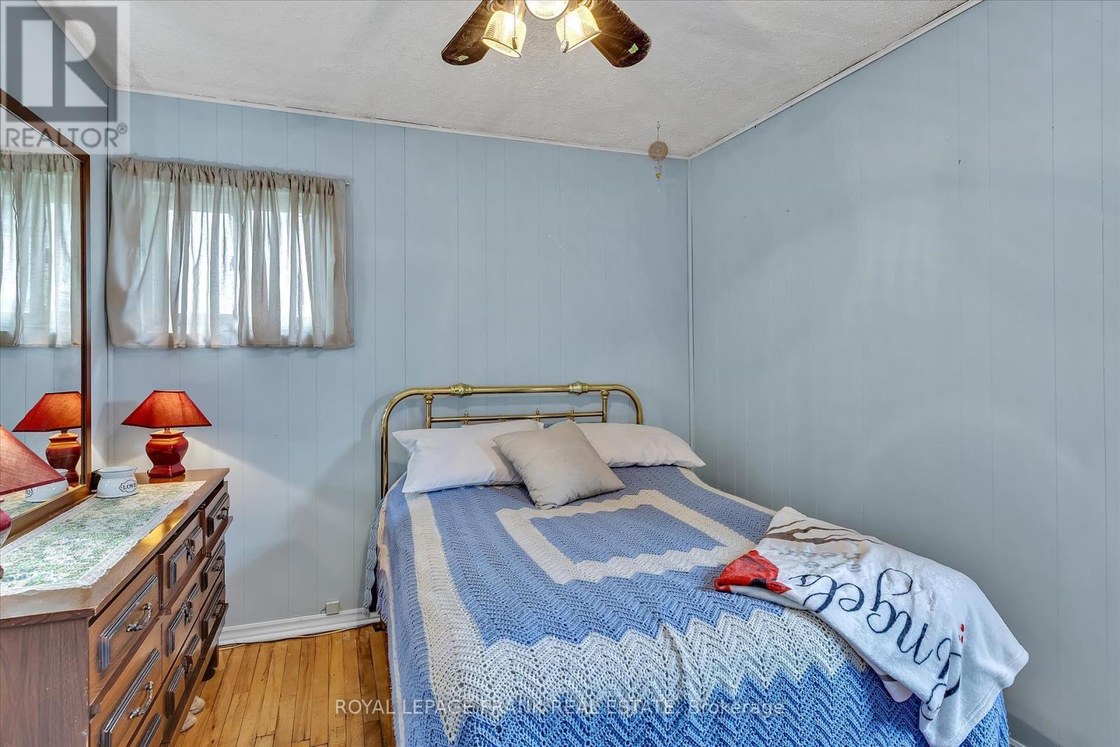 689 Hawley Street, Peterborough South (West), Ontario  K9J 4C7 - Photo 21 - X12252884