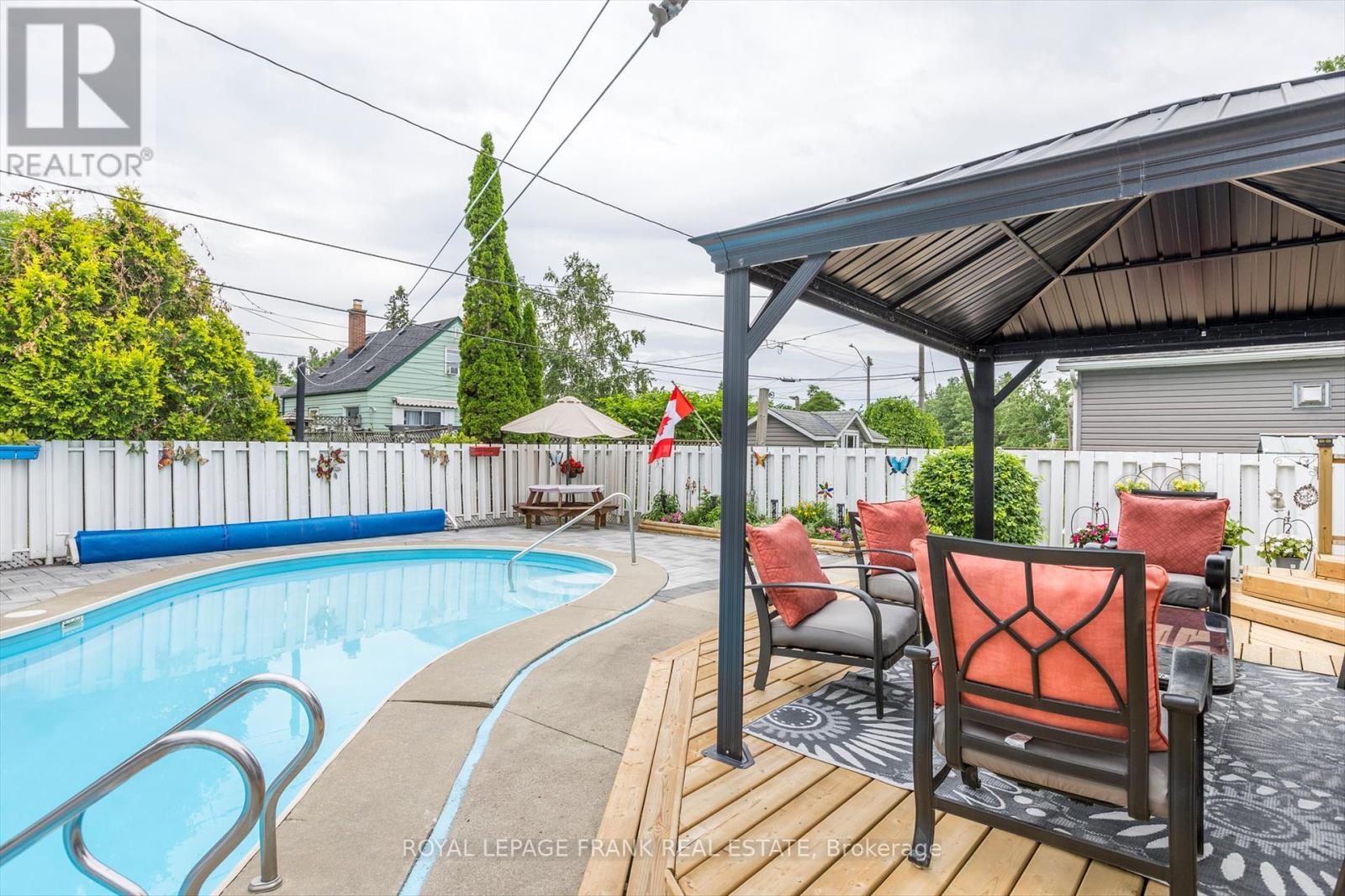 689 Hawley Street, Peterborough South (West), Ontario  K9J 4C7 - Photo 40 - X12252884