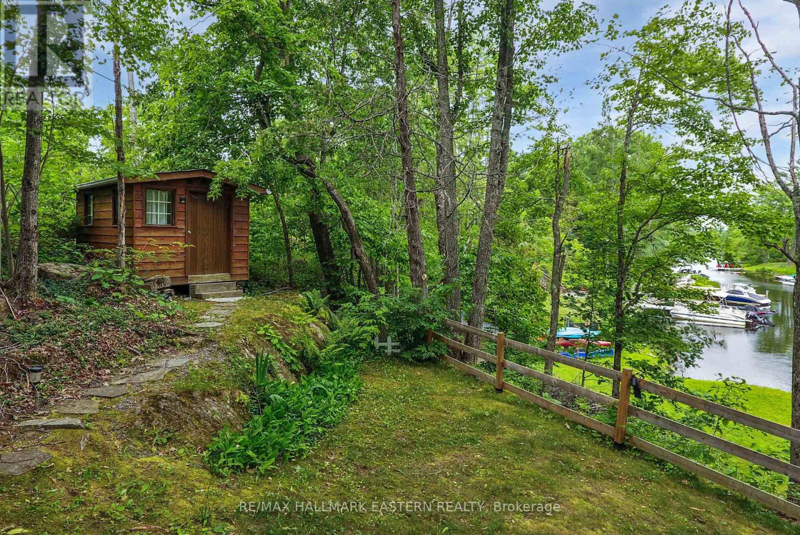 2335 Lakeside Road, Douro-Dummer, Ontario  K0L 2H0 - Photo 6 - X12253023