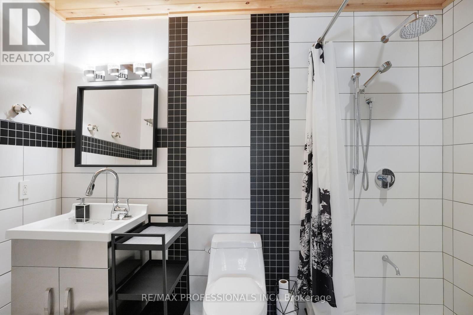 1433 Abrams Road, Highlands East (Cardiff Ward), Ontario  K0L 1C0 - Photo 26 - X12252953