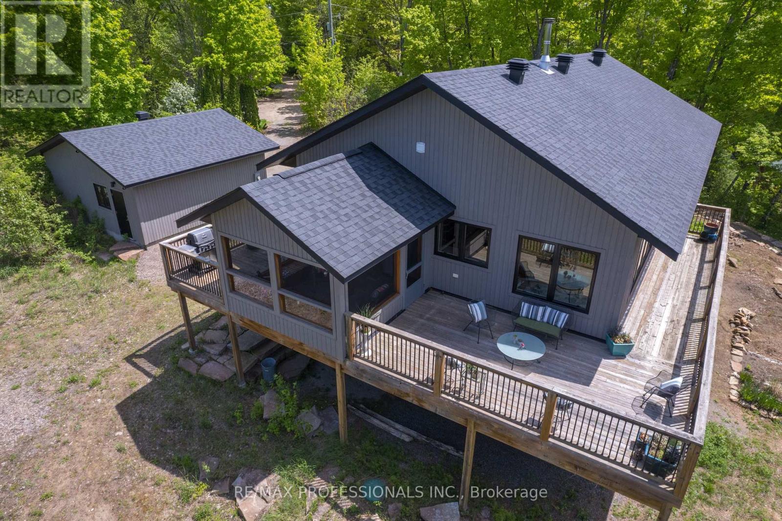 1433 Abrams Road, Highlands East (Cardiff Ward), Ontario  K0L 1C0 - Photo 8 - X12252953