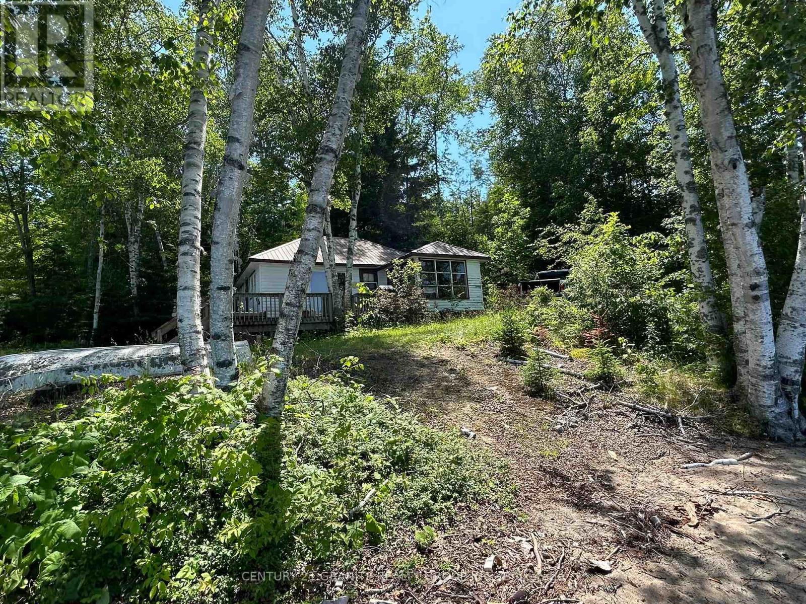 1536 Papineau Lake Road, Hastings Highlands (Wicklow Ward), Ontario  K0L 2R0 - Photo 1 - X12253285