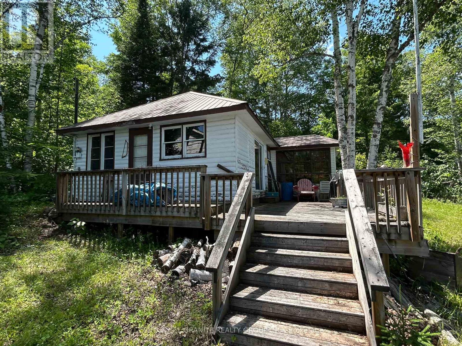 1536 Papineau Lake Road, Hastings Highlands (Wicklow Ward), Ontario  K0L 2R0 - Photo 17 - X12253285