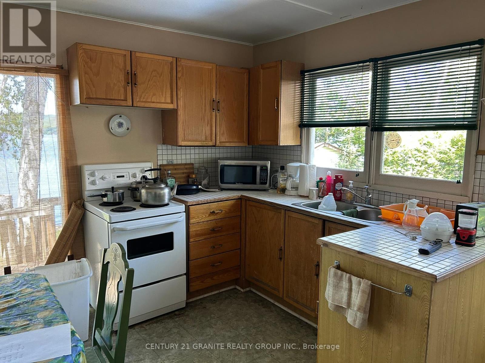 1536 Papineau Lake Road, Hastings Highlands (Wicklow Ward), Ontario  K0L 2R0 - Photo 4 - X12253285