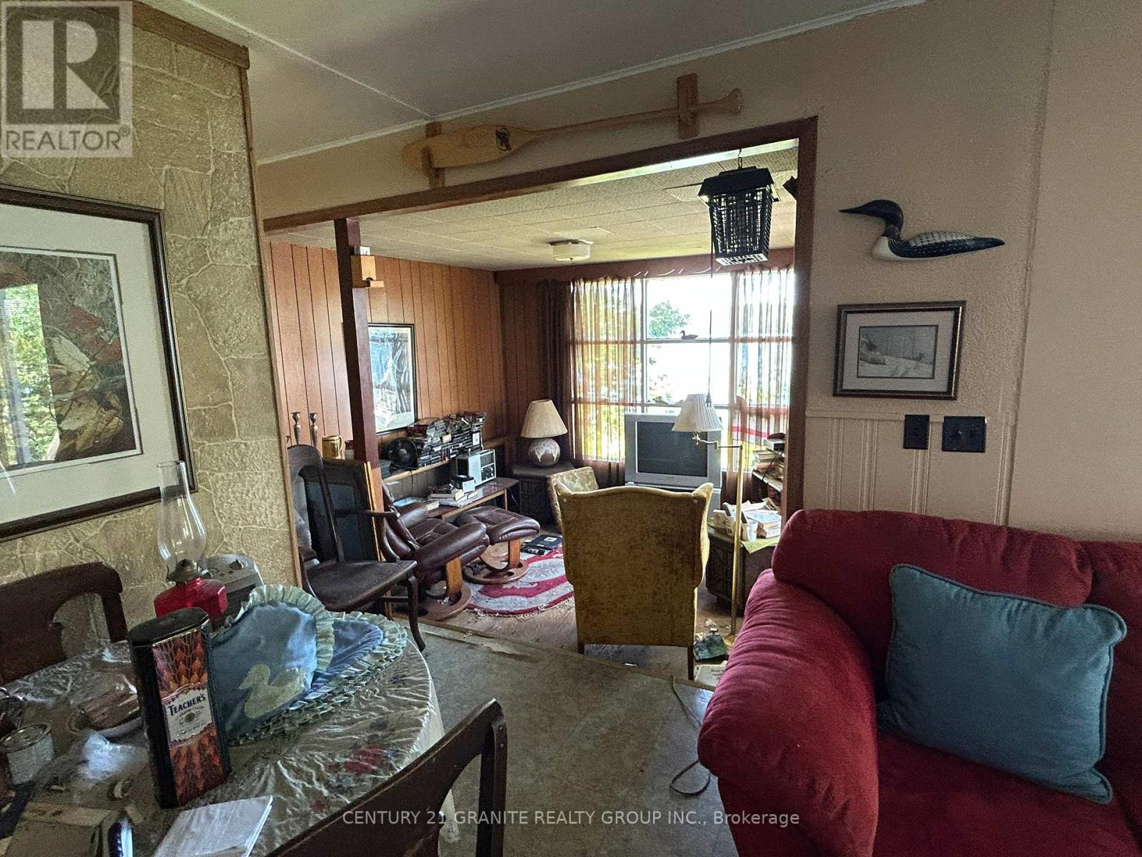 1536 Papineau Lake Road, Hastings Highlands (Wicklow Ward), Ontario  K0L 2R0 - Photo 8 - X12253285
