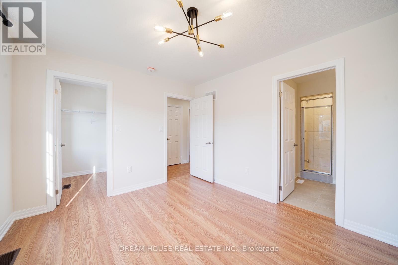 11 Northrop Avenue, Clarington (Newcastle), Ontario  L1B 0W6 - Photo 28 - E12253278