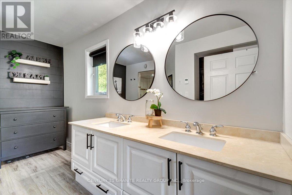 39 Golfview Drive, Bancroft (Bancroft Ward), Ontario  K0L 1C0 - Photo 22 - X12253599