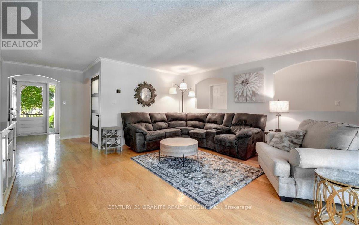 39 Golfview Drive, Bancroft (Bancroft Ward), Ontario  K0L 1C0 - Photo 25 - X12253599