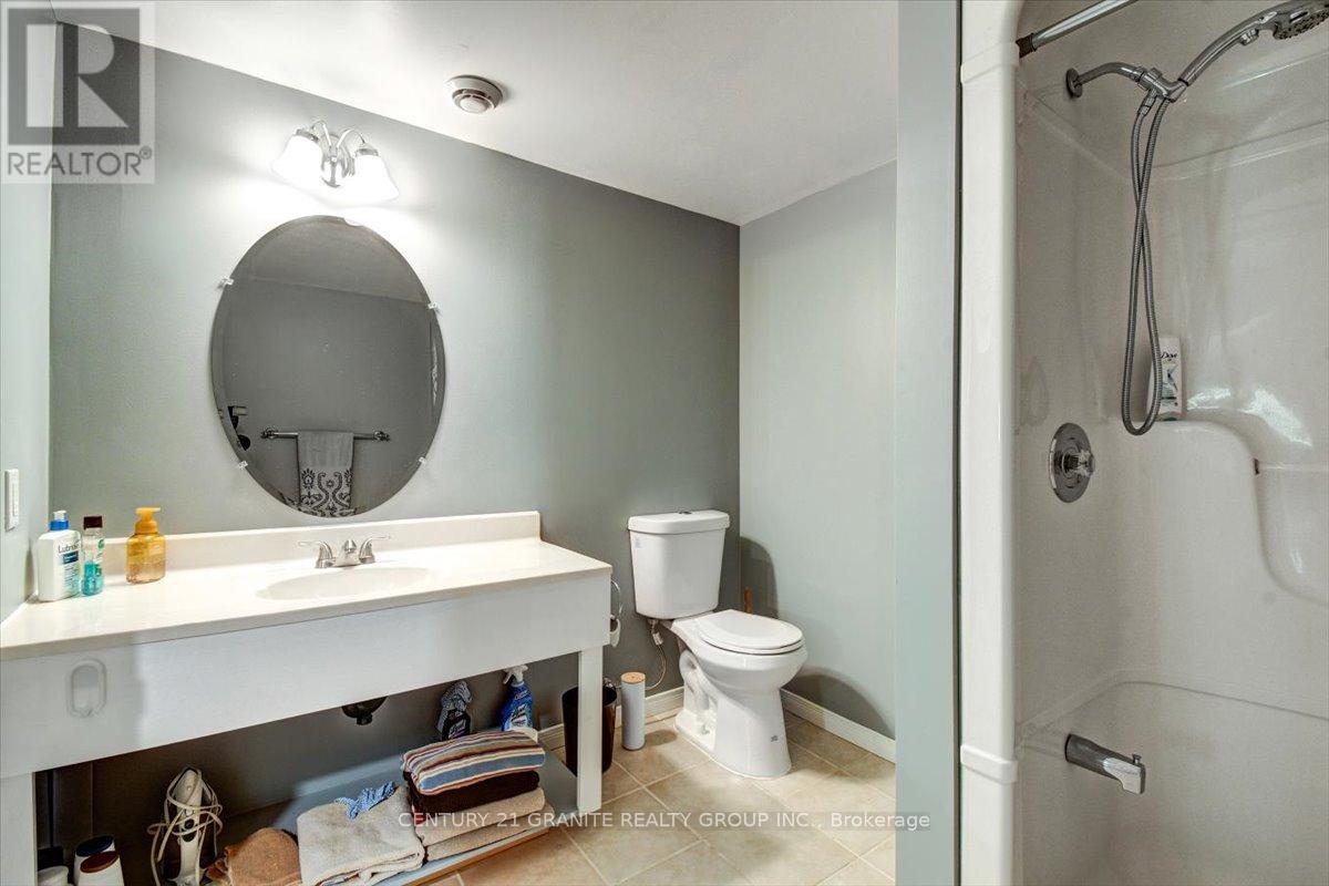 39 Golfview Drive, Bancroft (Bancroft Ward), Ontario  K0L 1C0 - Photo 27 - X12253599