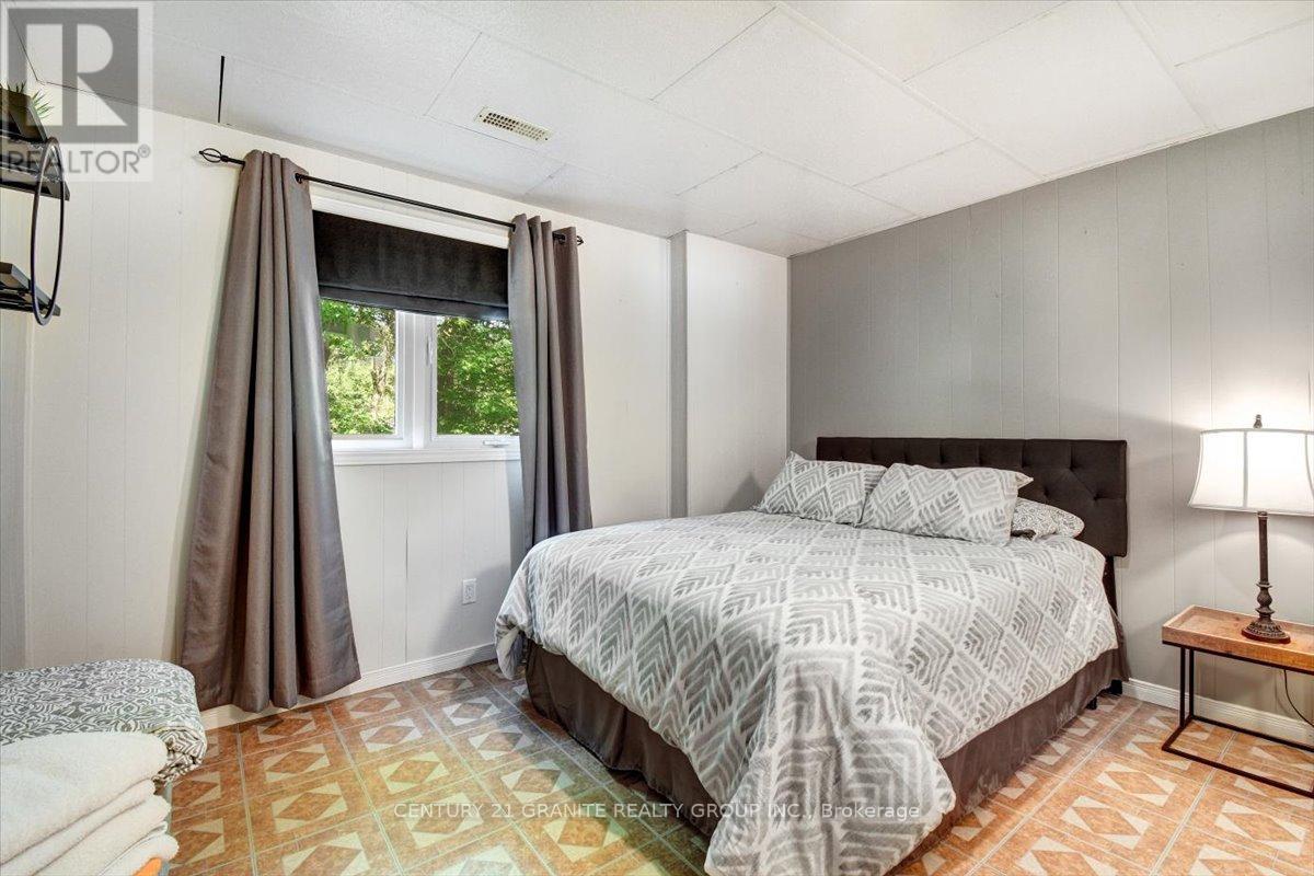 39 Golfview Drive, Bancroft (Bancroft Ward), Ontario  K0L 1C0 - Photo 38 - X12253599
