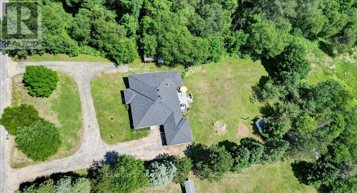 39 Golfview Drive, Bancroft (Bancroft Ward), Ontario  K0L 1C0 - Photo 47 - X12253599