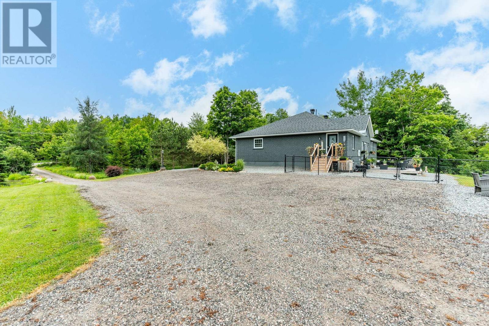 1145 Hybla Road, Hastings Highlands (Monteagle Ward), Ontario  K0L 1C0 - Photo 40 - X12253604