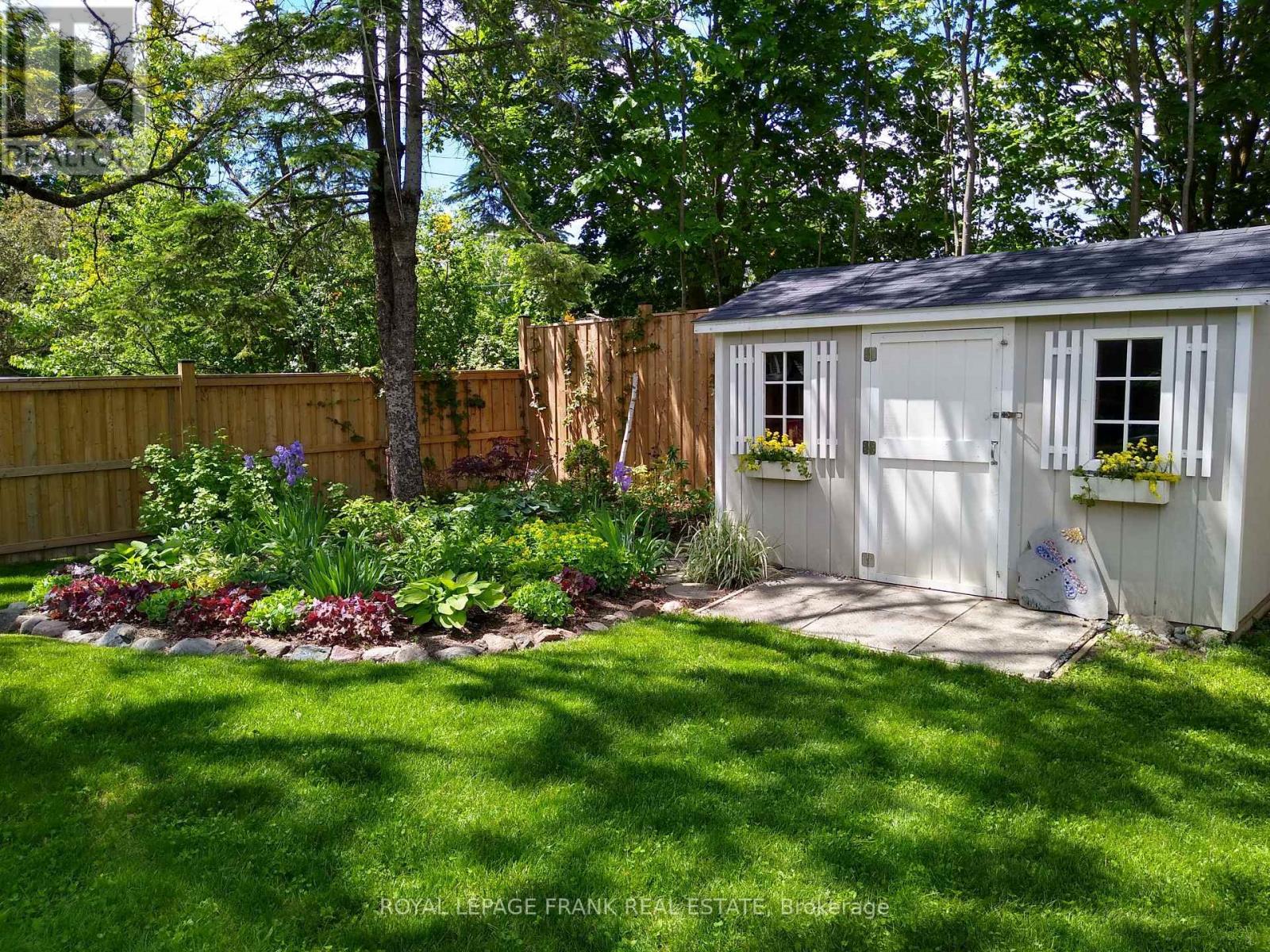 1690 Pinehill Drive, Peterborough West (North), Ontario  K9J 7G4 - Photo 35 - X12253785