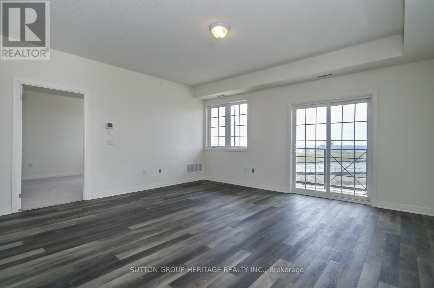 304 - 70 Shipway Avenue, Clarington (Newcastle), Ontario  L1B 0B6 - Photo 10 - E12254276