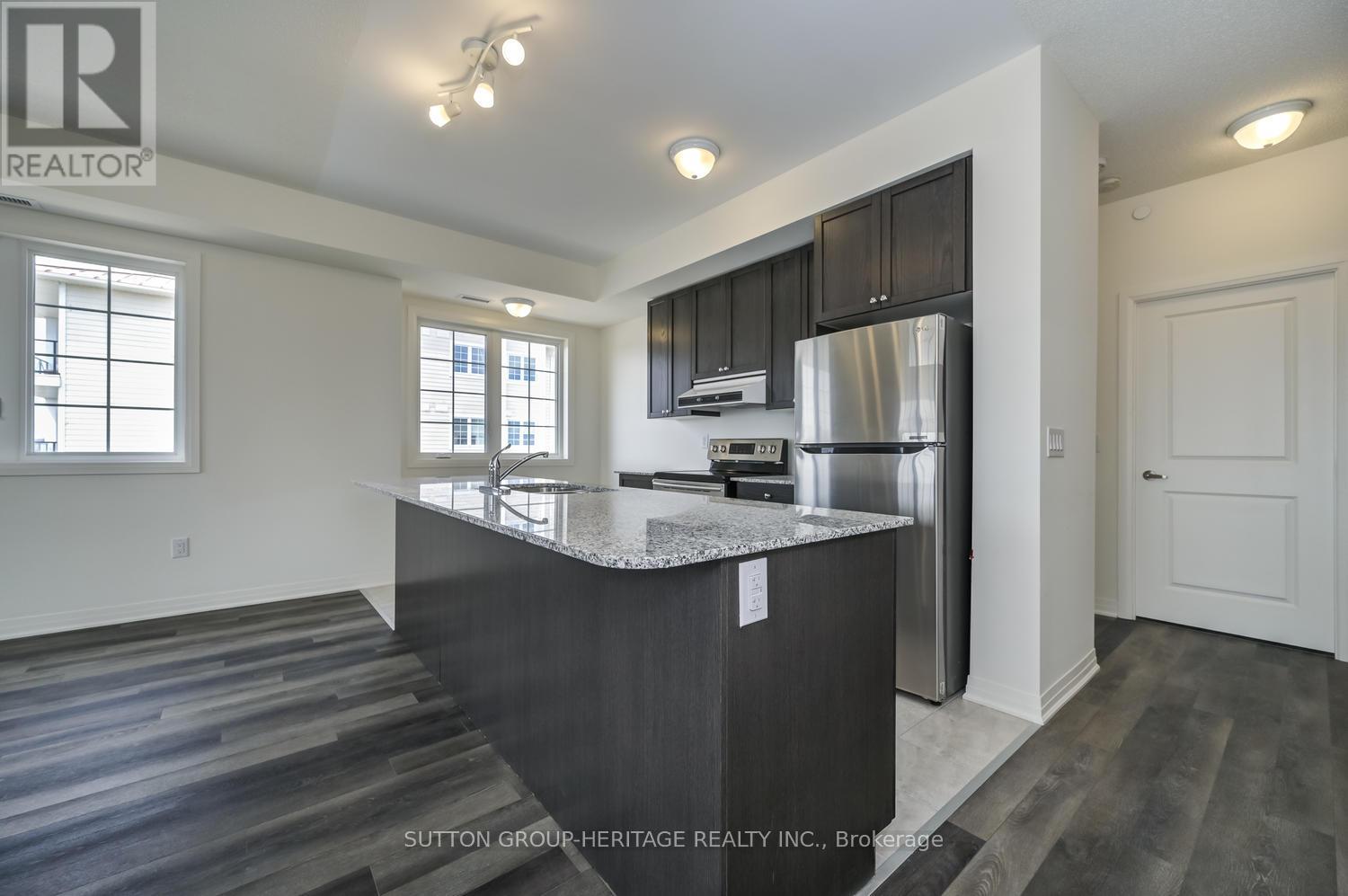 304 - 70 Shipway Avenue, Clarington (Newcastle), Ontario  L1B 0B6 - Photo 5 - E12254276