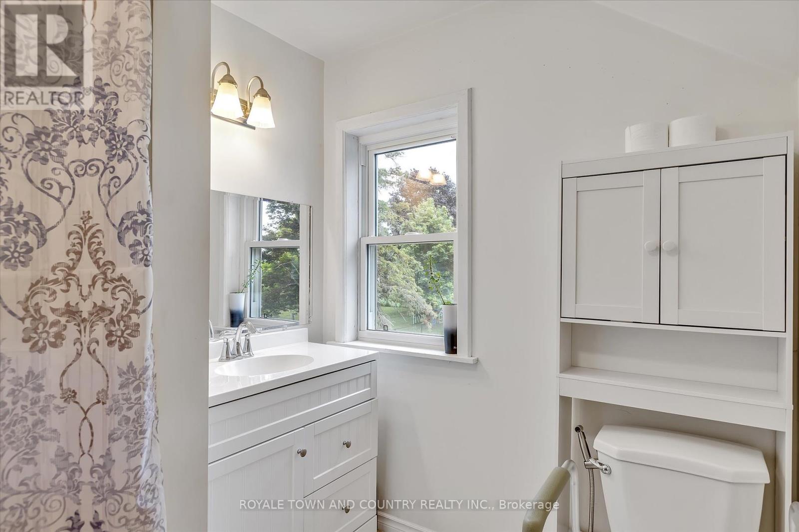 13 Bertie Street, Kawartha Lakes (Lindsay), Ontario  K9V 1N9 - Photo 23 - X12254325