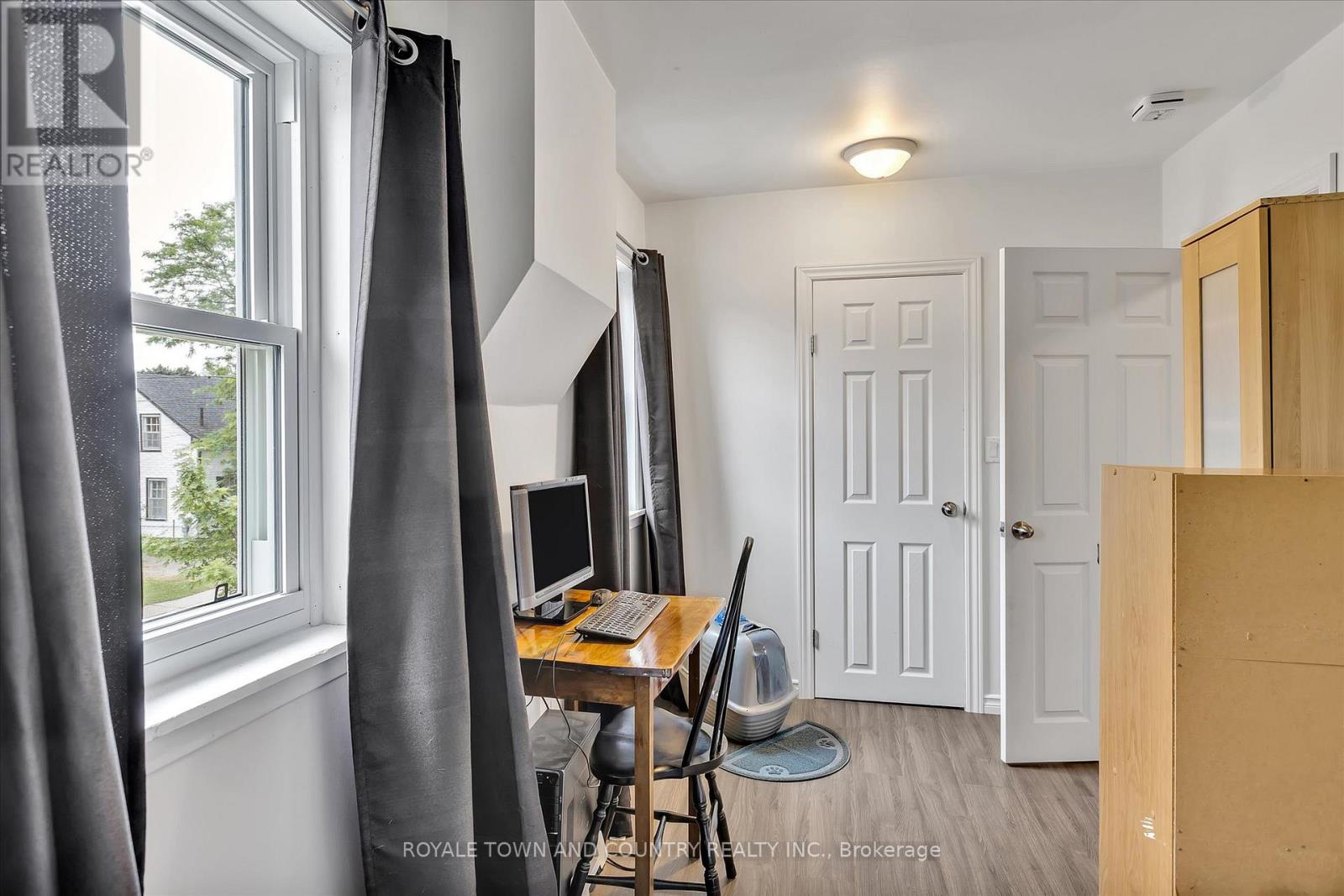 13 Bertie Street, Kawartha Lakes (Lindsay), Ontario  K9V 1N9 - Photo 26 - X12254325