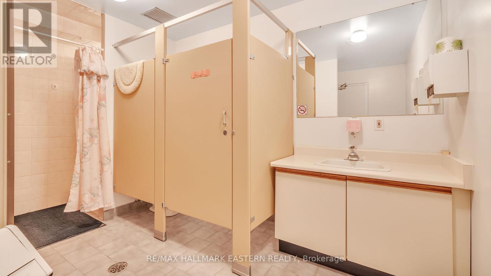 921 Armour Road, Peterborough East (North), Ontario  K9H 7K5 - Photo 16 - X12254534