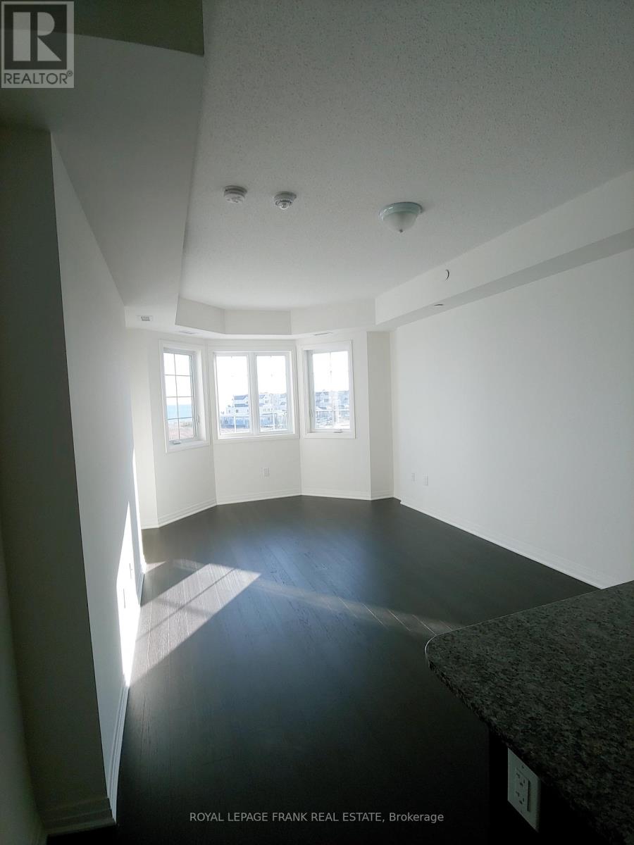 401 - 70 Shipway Ave Avenue, Clarington (Newcastle), Ontario  L1B 0B6 - Photo 4 - E12255013
