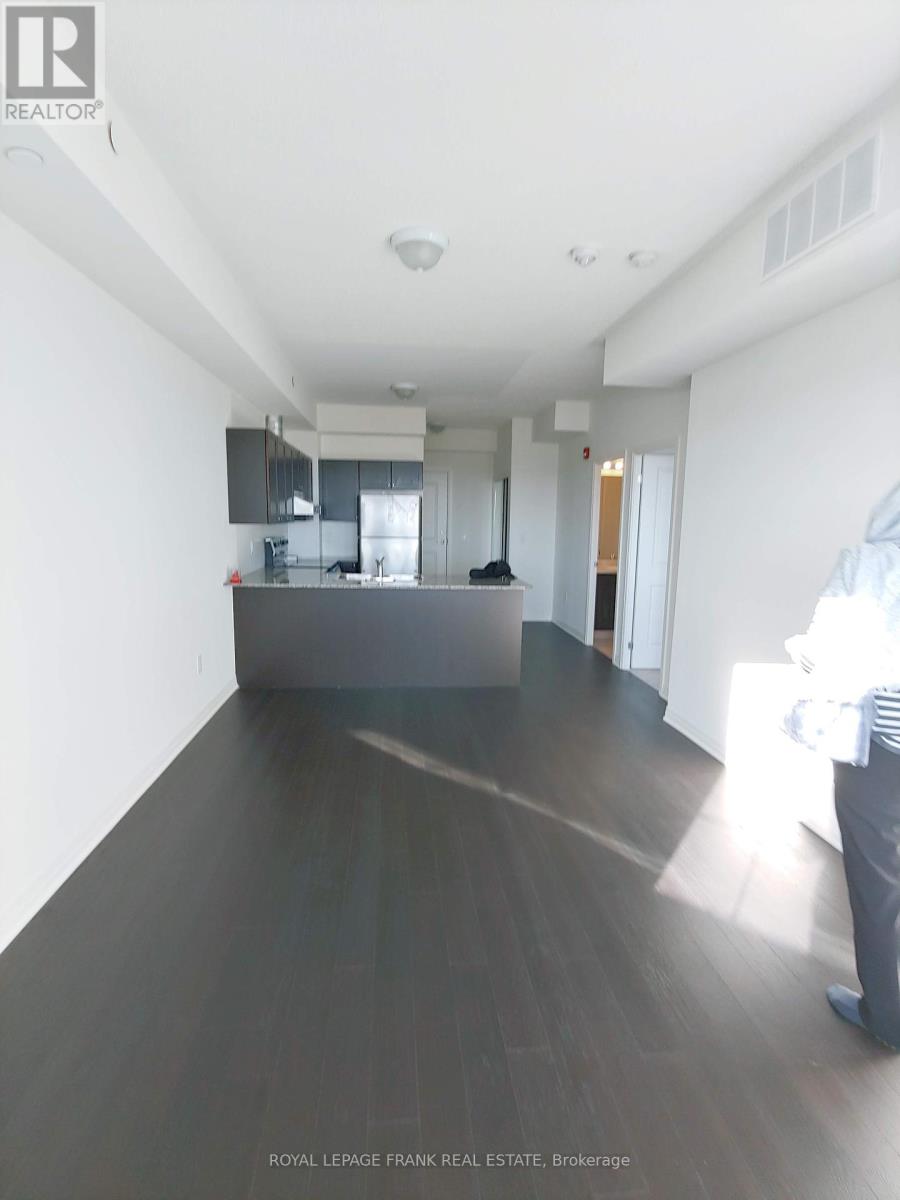 401 - 70 Shipway Ave Avenue, Clarington (Newcastle), Ontario  L1B 0B6 - Photo 5 - E12255013