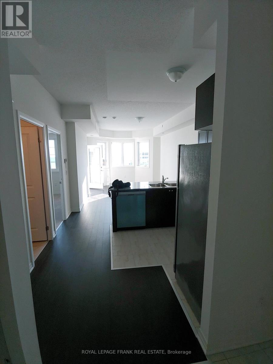 401 - 70 Shipway Ave Avenue, Clarington (Newcastle), Ontario  L1B 0B6 - Photo 7 - E12255013