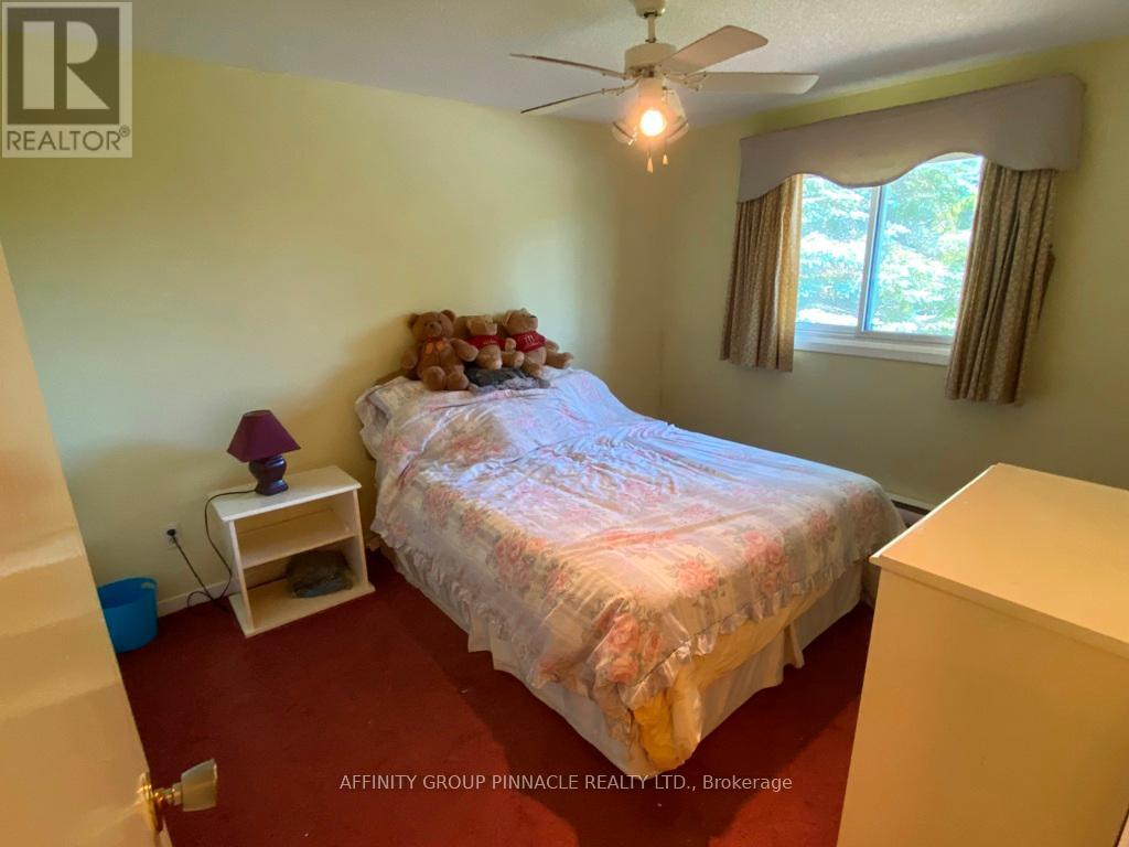 401 Cheese Factory Road, Kawartha Lakes (Lindsay), Ontario  K9V 4R3 - Photo 22 - X12255075