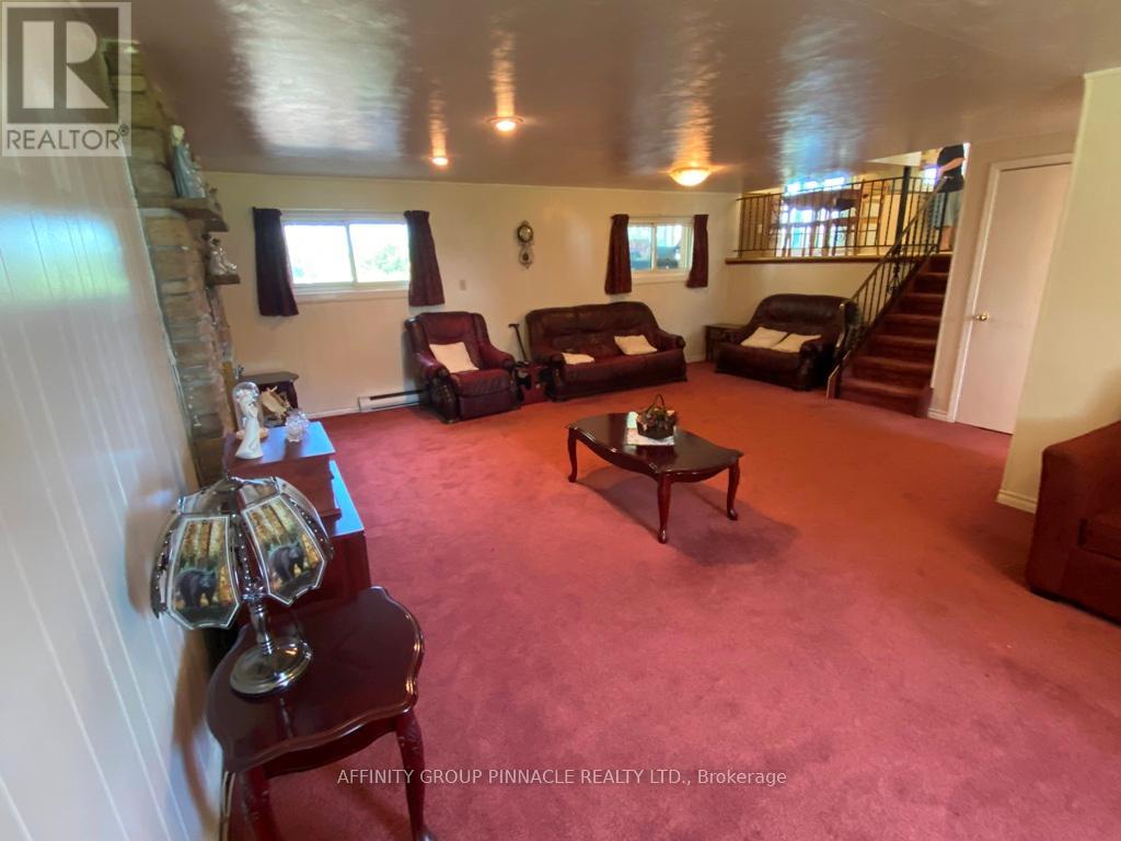 401 Cheese Factory Road, Kawartha Lakes (Lindsay), Ontario  K9V 4R3 - Photo 32 - X12255075