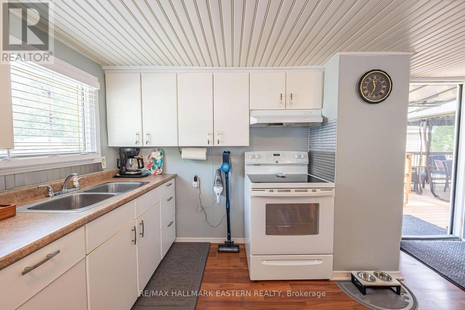 11 - 1093 County Rd 28, Otonabee-South Monaghan, Ontario  K9J 6Y3 - Photo 31 - X12255272