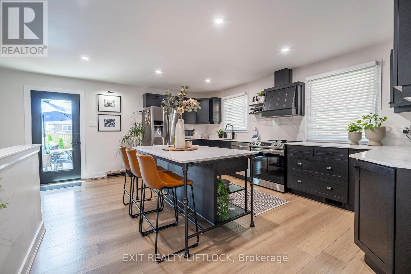 865 Kensington Drive, Peterborough West (North), Ontario  K9J 6J8 - Photo 15 - X12255459