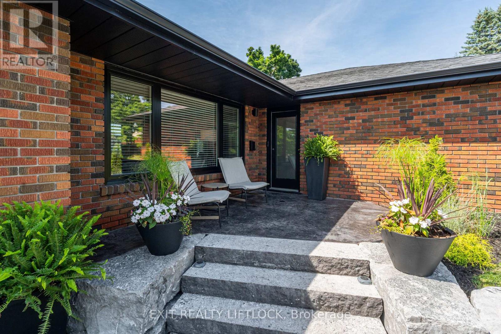 865 Kensington Drive, Peterborough West (North), Ontario  K9J 6J8 - Photo 4 - X12255459