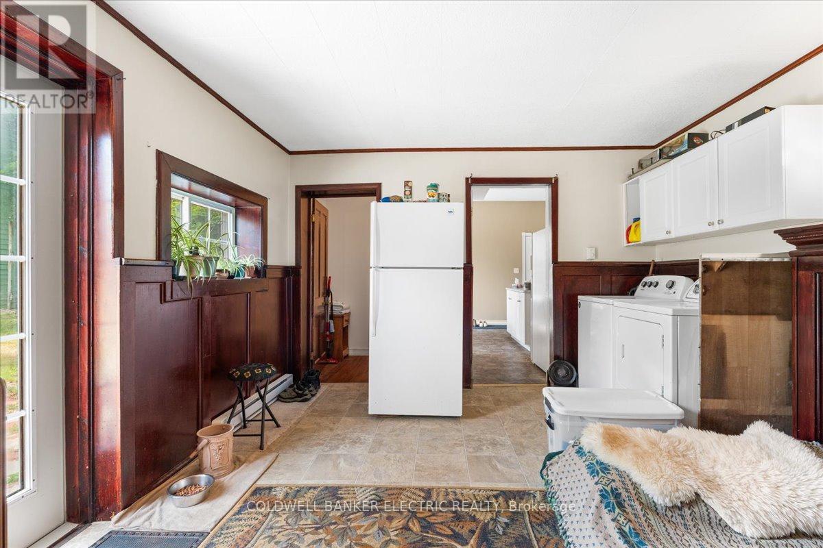 79 Doxsee Avenue N, Trent Hills (Campbellford), Ontario  K0L 1L0 - Photo 10 - X12255601