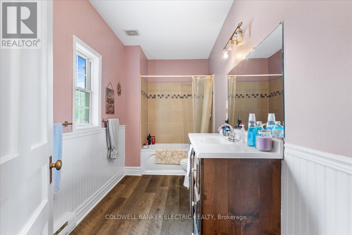 79 Doxsee Avenue N, Trent Hills (Campbellford), Ontario  K0L 1L0 - Photo 20 - X12255601