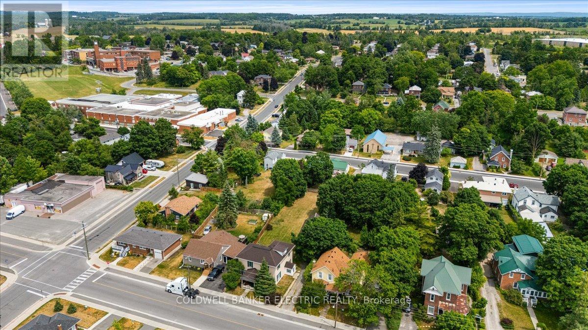 79 Doxsee Avenue N, Trent Hills (Campbellford), Ontario  K0L 1L0 - Photo 45 - X12255601
