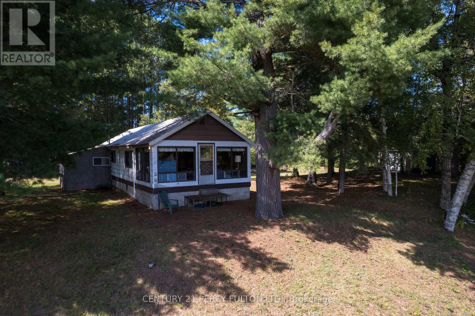 100 B Baragars Road, Hastings Highlands (Mcclure Ward), Ontario  K0L 2K0 - Photo 10 - X12255374