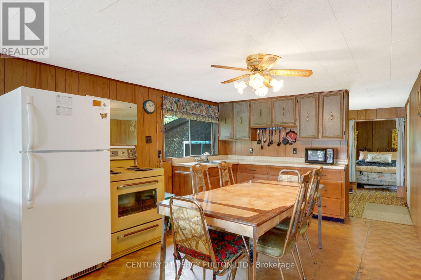 100 B Baragars Road, Hastings Highlands (Mcclure Ward), Ontario  K0L 2K0 - Photo 17 - X12255374
