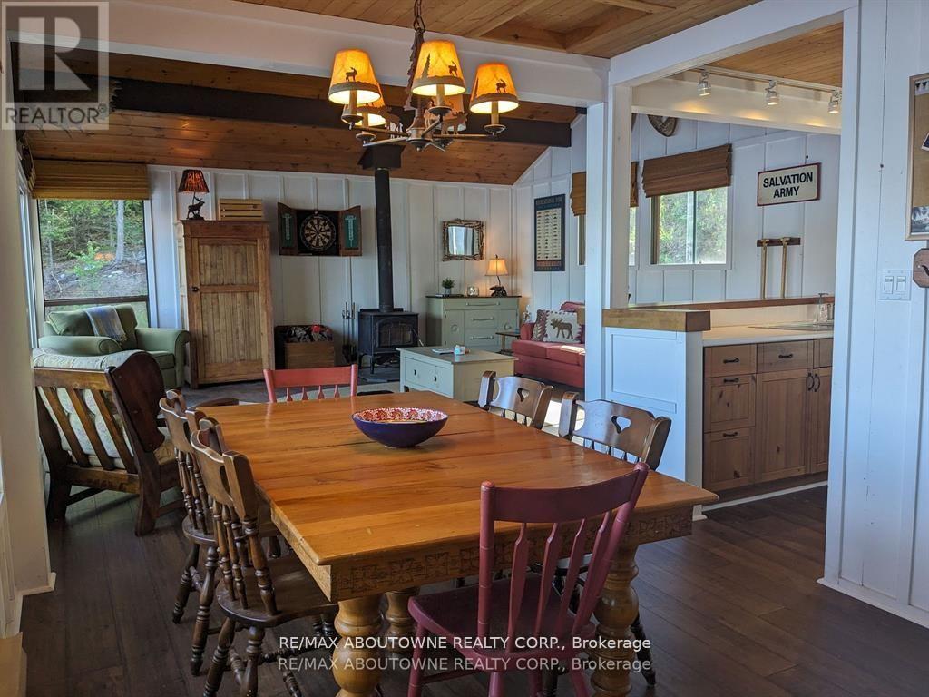 623 Weslemkoon Lake, Addington Highlands (Addington Highlands), Ontario  K0L 1W0 - Photo 8 - X12255378