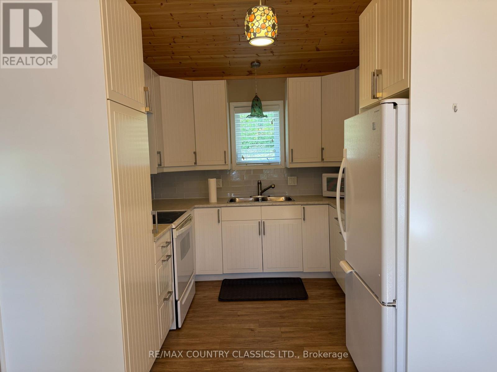 27241 Highway 28 S, Highlands East (Cardiff Ward), Ontario  K0L 1M0 - Photo 11 - X12255924