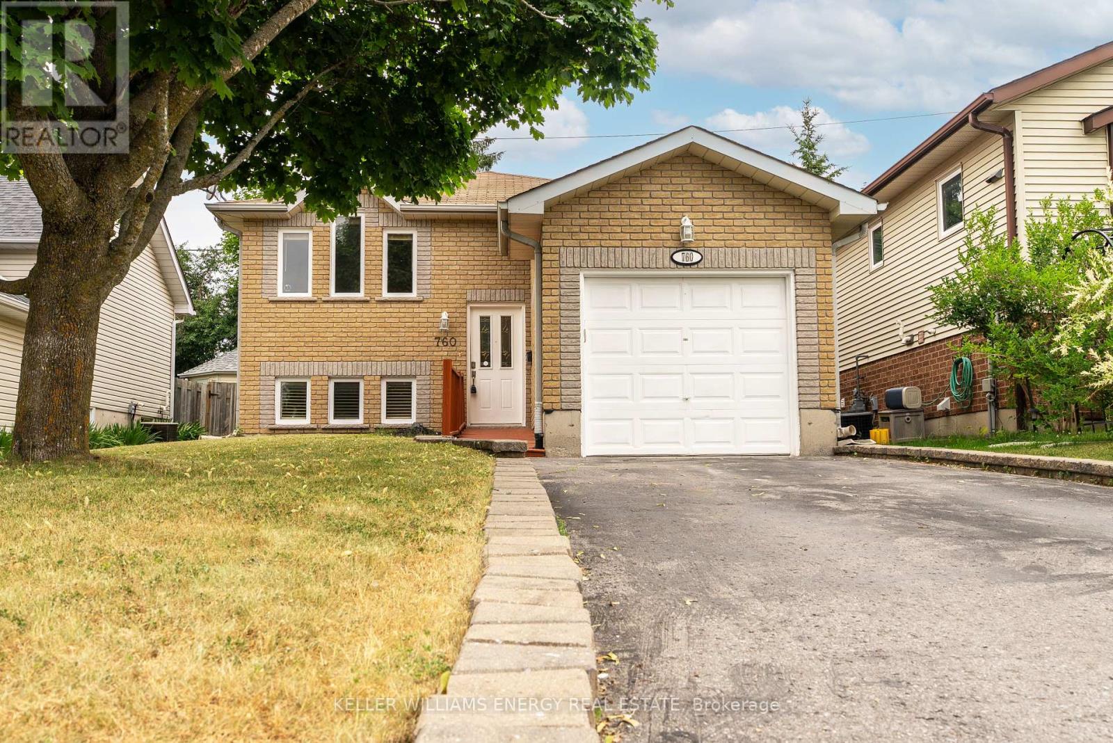 760 Hemlock Street, Peterborough North (South), Ontario  K9H 7P2 - Photo 1 - X12255963