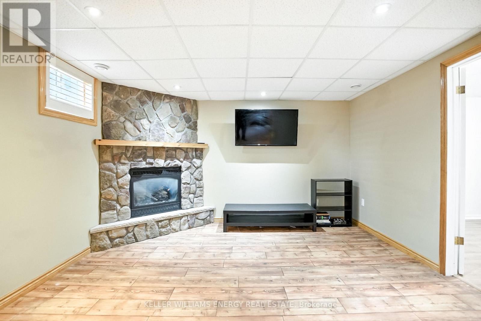 760 Hemlock Street, Peterborough North (South), Ontario  K9H 7P2 - Photo 17 - X12255963